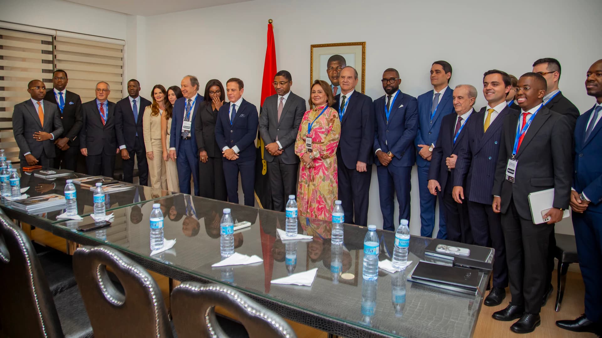Delegações do LIDE e da AIPEX reunidas em Luanda