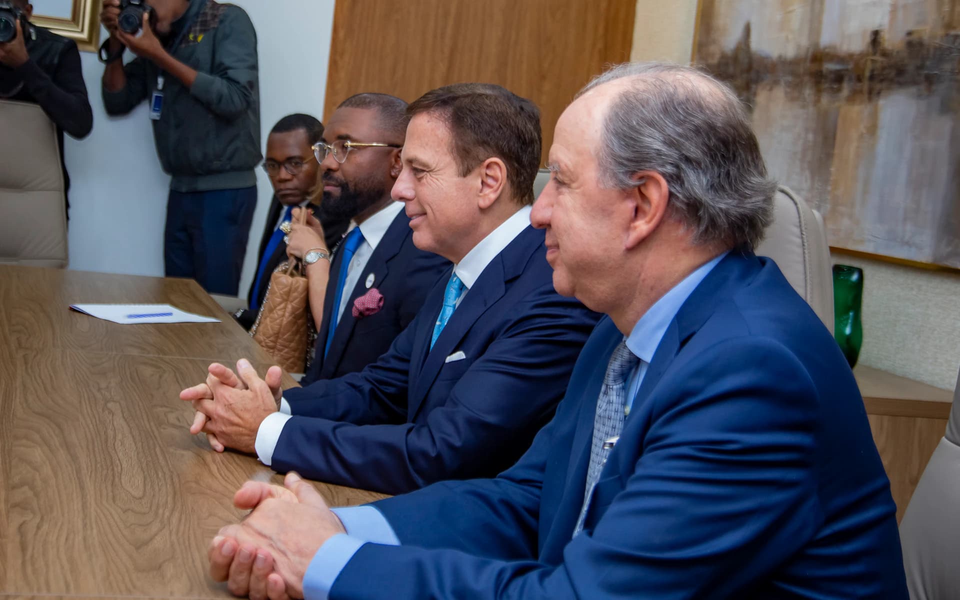 Encontro da delegação empresarial com José de Lima Massano